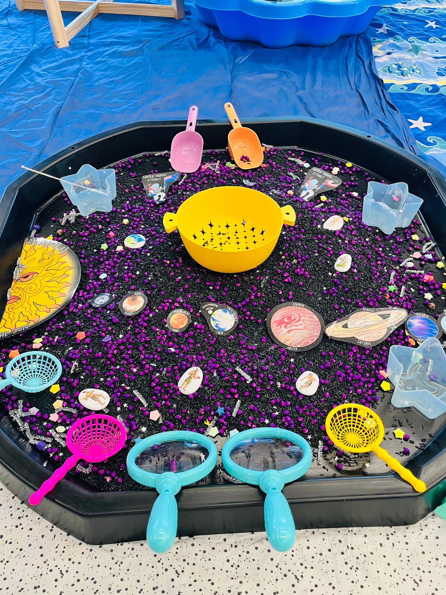 Out of This World Messy Session (25/09/26)